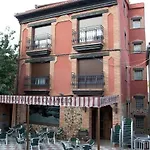 Hotel Rural De Cañamero