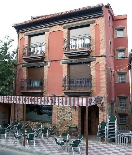 Hotel Rural De Canamero